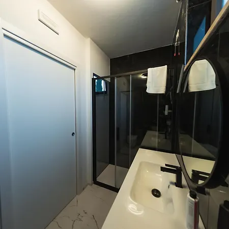 Гостевой дом Verdechiaro Village 4*