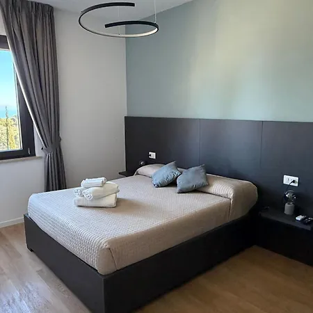 Verdechiaro Village 阿布鲁齐的罗塞托