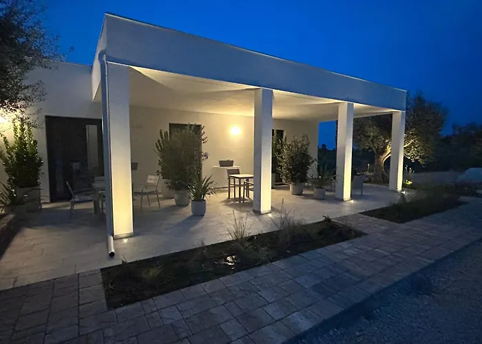 Verdechiaro Village 4*