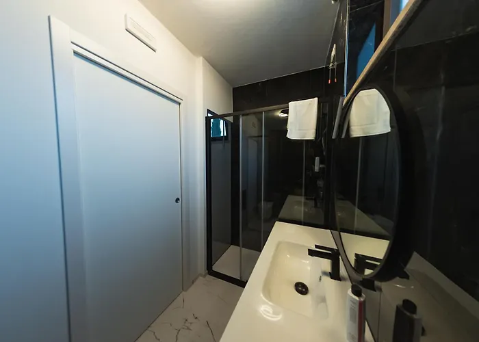 Pensión Verdechiaro Village 4*